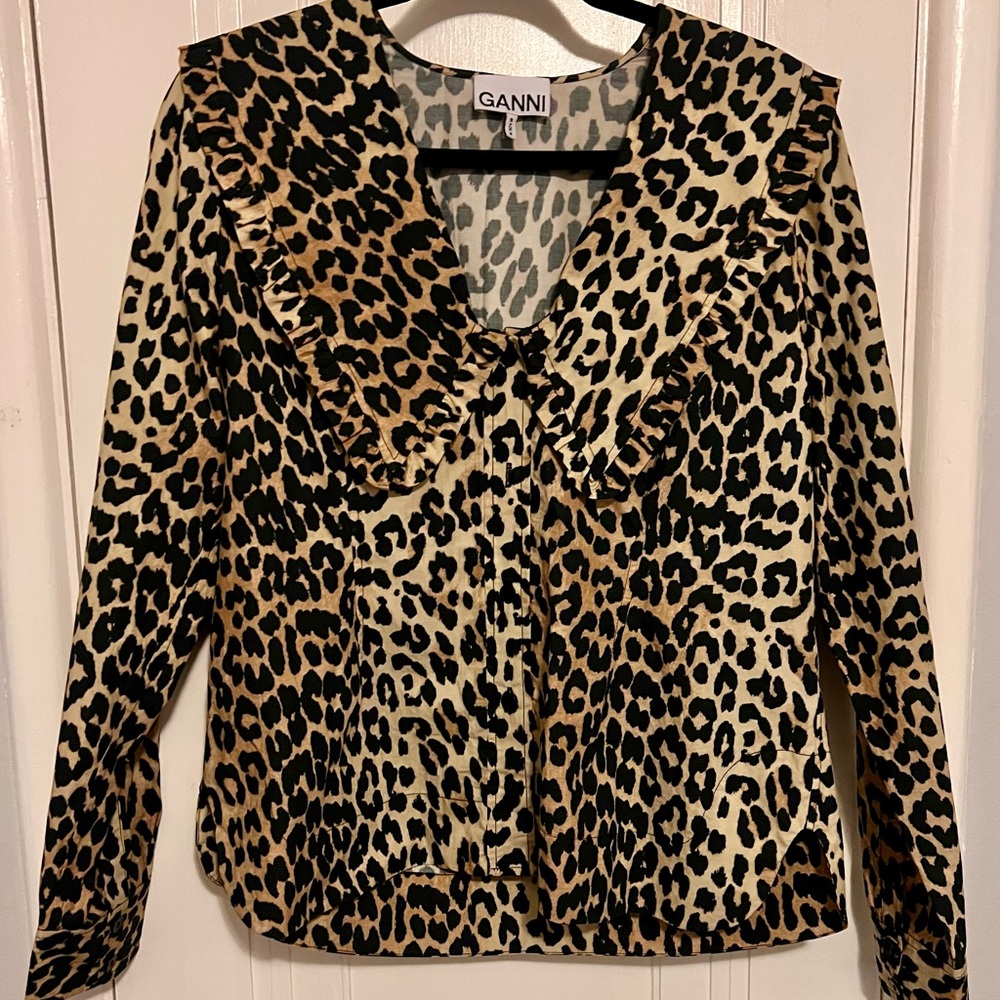 GANNI doll collar blouse. Size 40/large. Leopard print. Worn once.